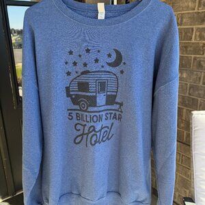 Women's XL Blue Camper Crewneck